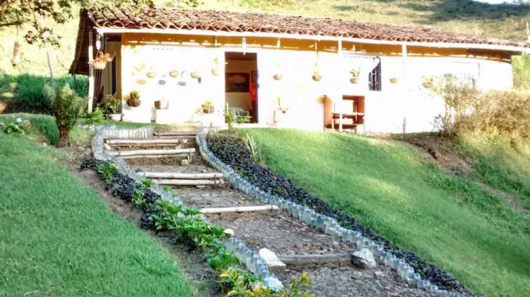 Foto Finca en Venta en Santuario, Antioquia - $ 180.000.000 - FIV94318 - BienesOnLine