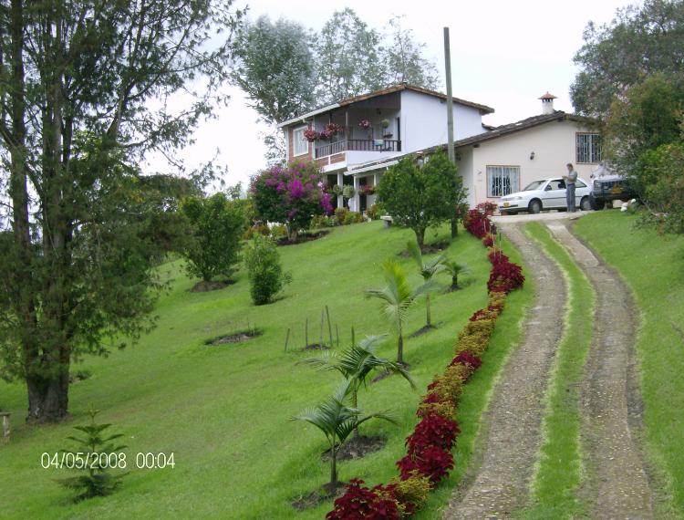 VENTA FINCA VIA MARINILLA EL PEÑOL