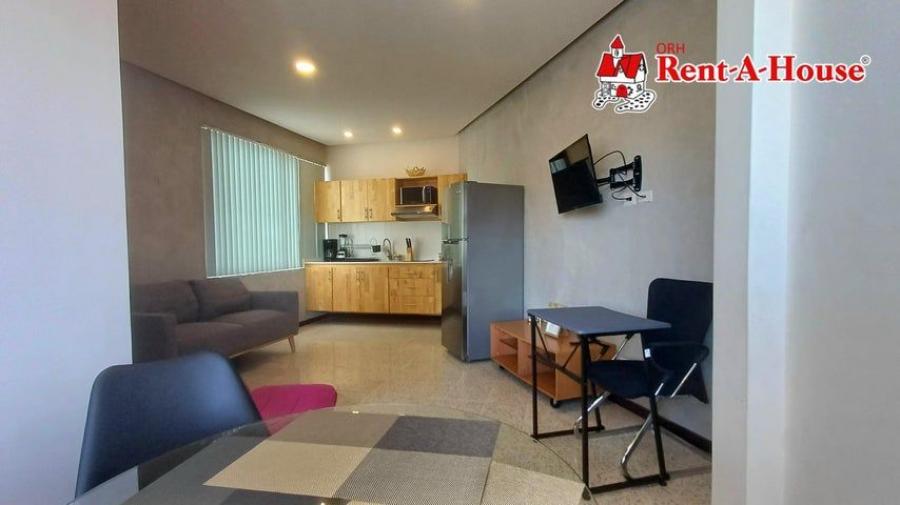 Foto Apartamento en Alquiler en Carmen, San José - U$D 1.000 - APA109424 - BienesOnLine