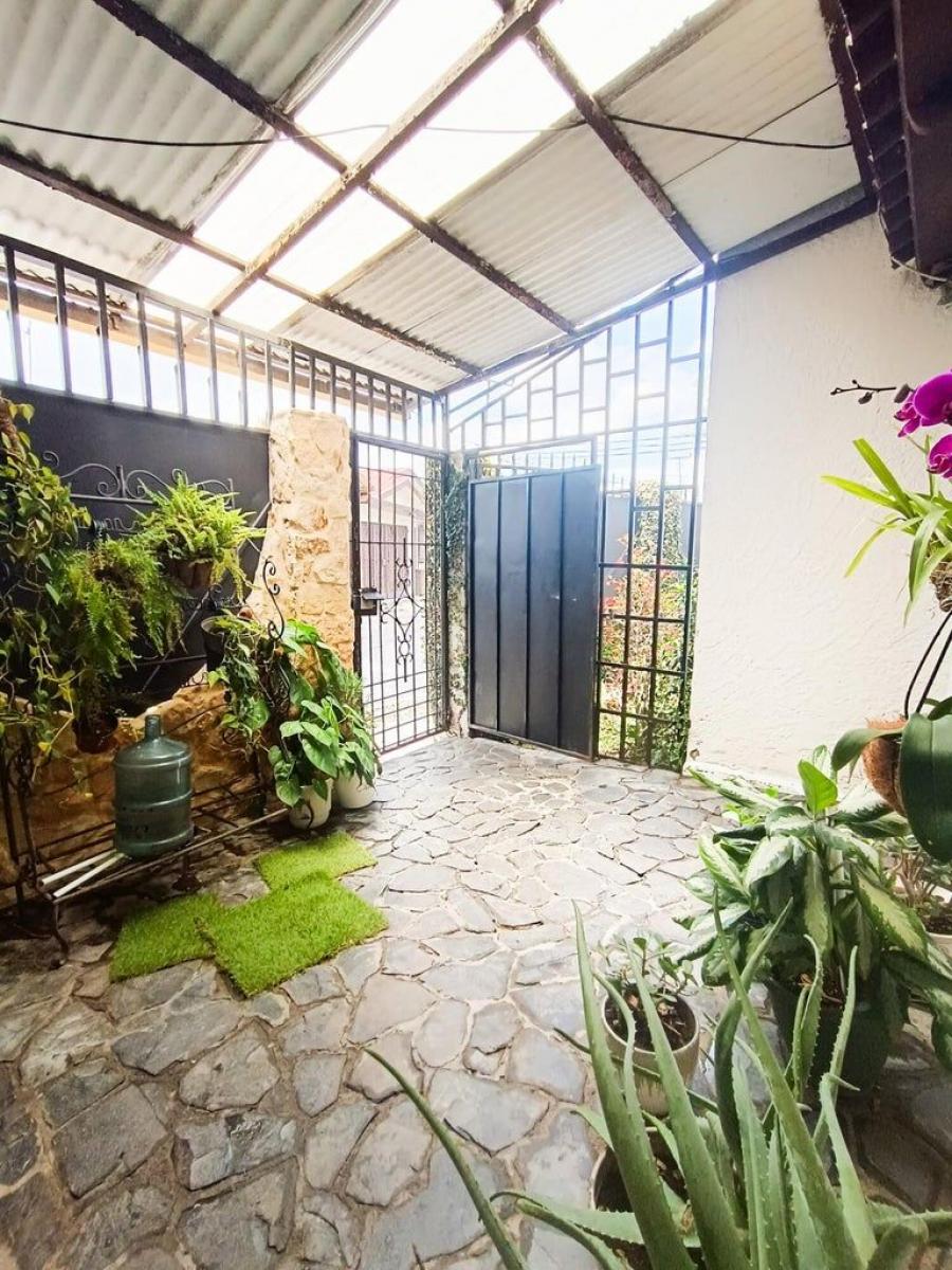 Foto Casa en Venta en Calderón Muñoz, Zapote, San José - U$D 143.000 - CAV103622 - BienesOnLine