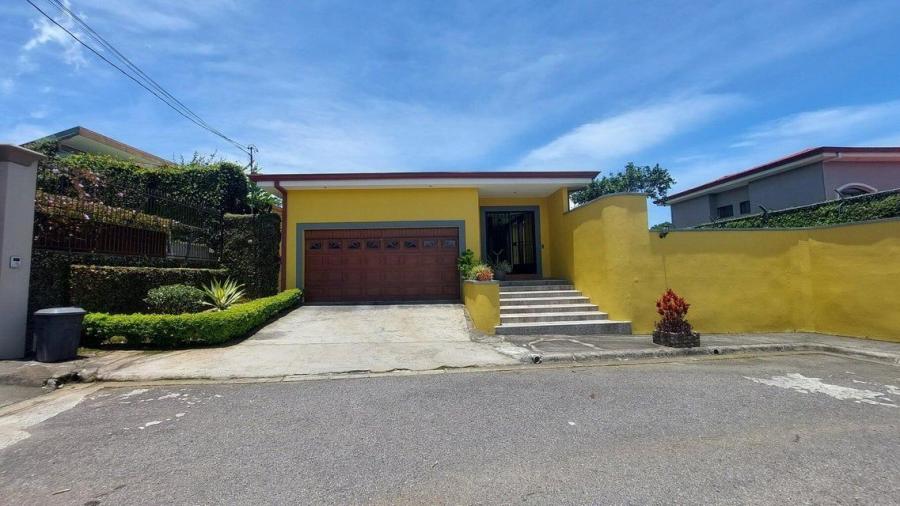 Venta de Casa en Vasquéz de Coronado, San José. RAH 25-615