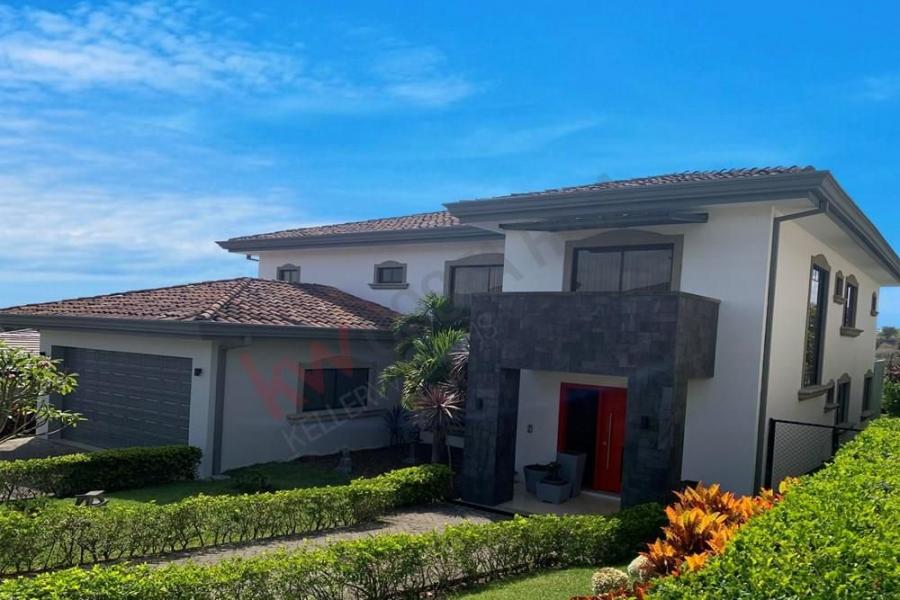 Venta de casa de lujo en condominio en Tres Ríos, la Unión US$ 887.000 #5410