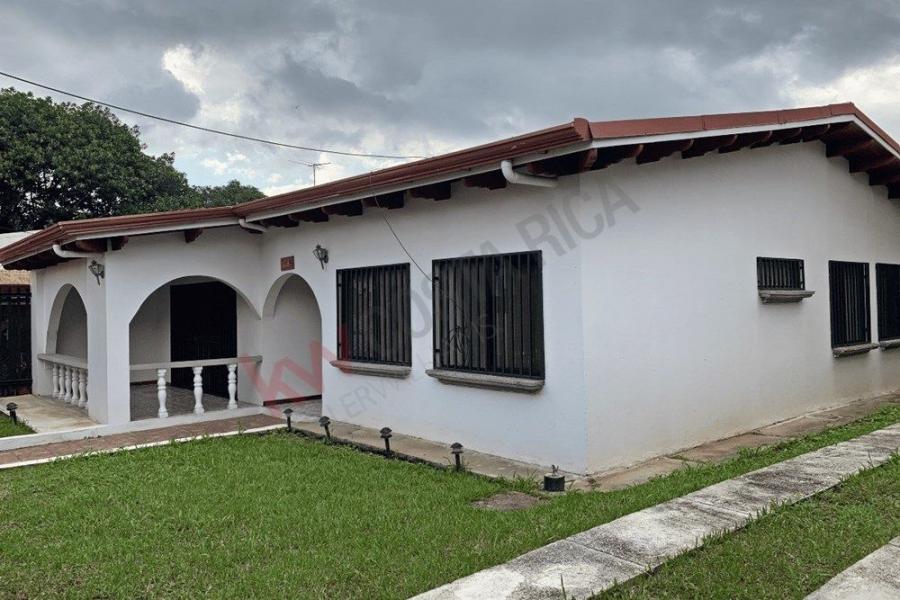 CASA EN VENTA EN PAVAS , CERCA DEL AEROPUERTO TOBIAS BOLAÑOS