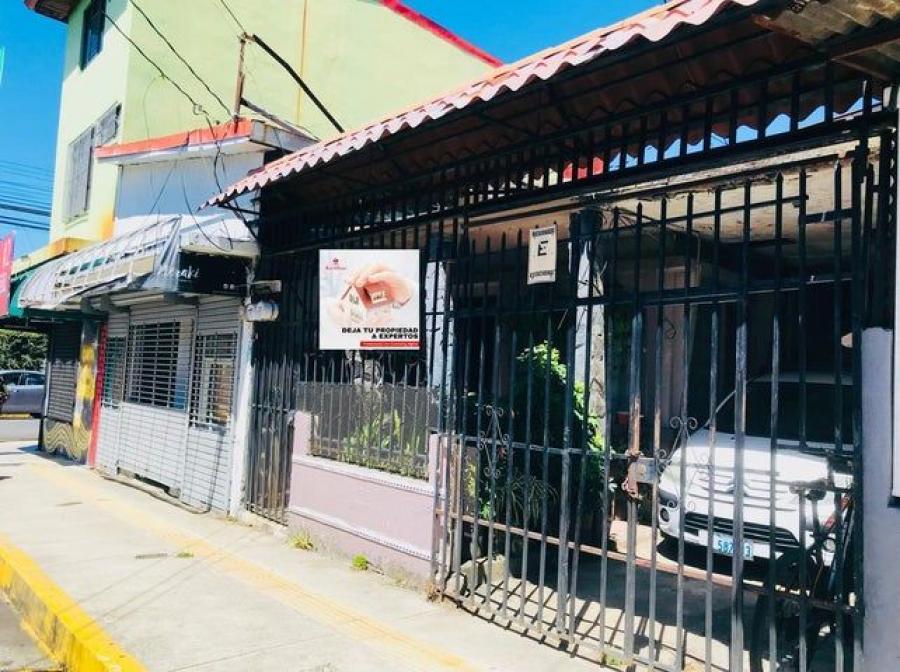 Se vende casa para inversión en Heredia Centro 24-1827