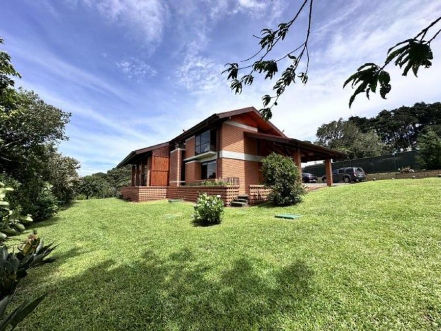 Foto Casa en Venta en Angeles, Heredia - U$D 975.000 - CAV109970 - BienesOnLine