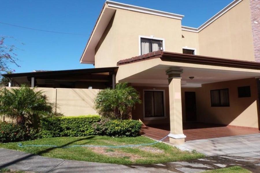 Casa en Venta en  Santa Ana, San José