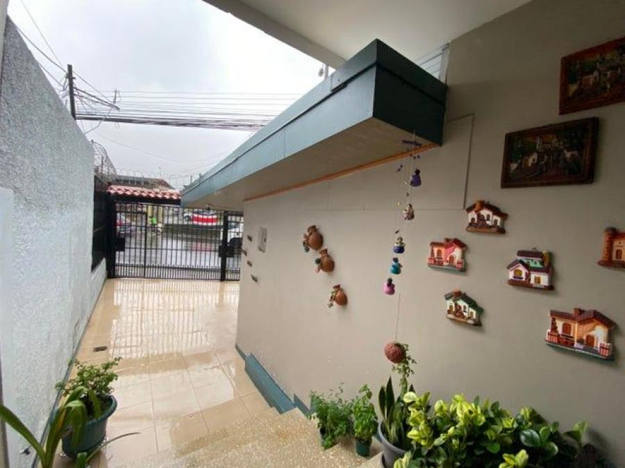 Se vende propiedad con uso mixto en San Francisco San José 25-356