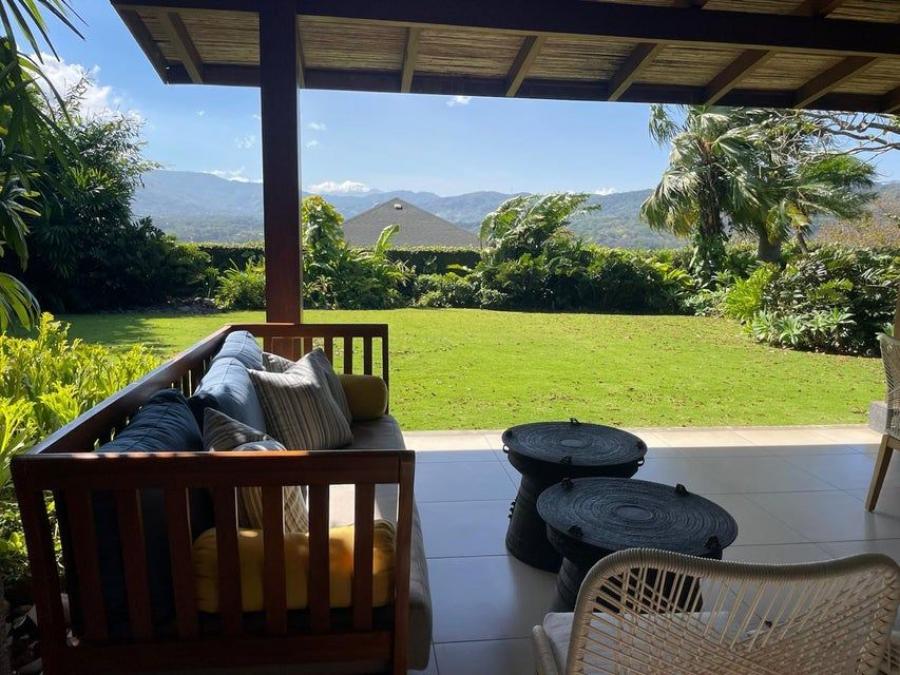 Venta de Casa en Hacienda Los Reyes-La Guácima, Alajuela. RAH 25-1198