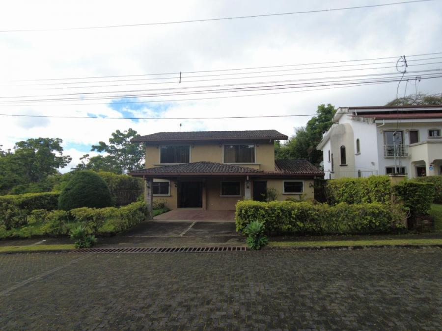 Casa en Venta en Goicoechea, San José. RAH 24-297