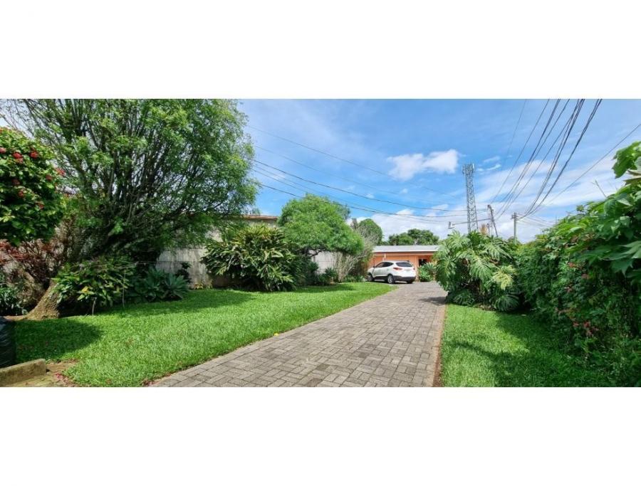 Venta de casa en San Josécito, San Rafael de Heredia US$400,000 #JM92