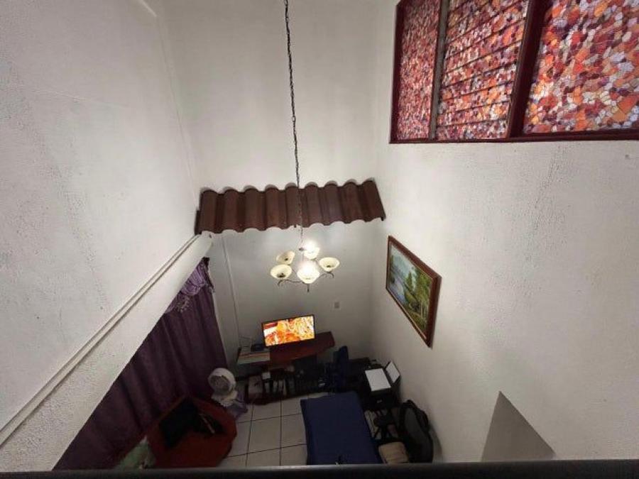 Venta de Casa en Goicoechea, San José. RAH 25-1160 	