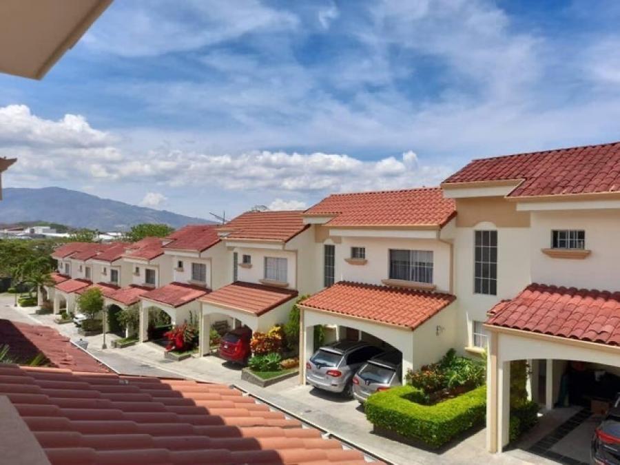 Hermosa casa en San Antonio de Belén con 3 habitaciones