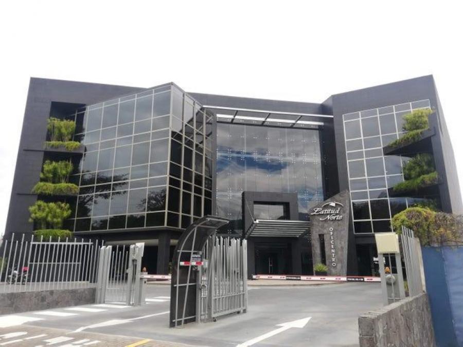 Se alquila local con oficinas en San Rafael Escazú 23-532