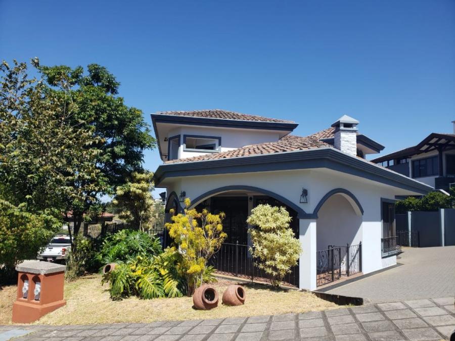 Foto Casa en Alquiler en Curridabat, San José - U$D 2.823 - CAA21085 - BienesOnLine