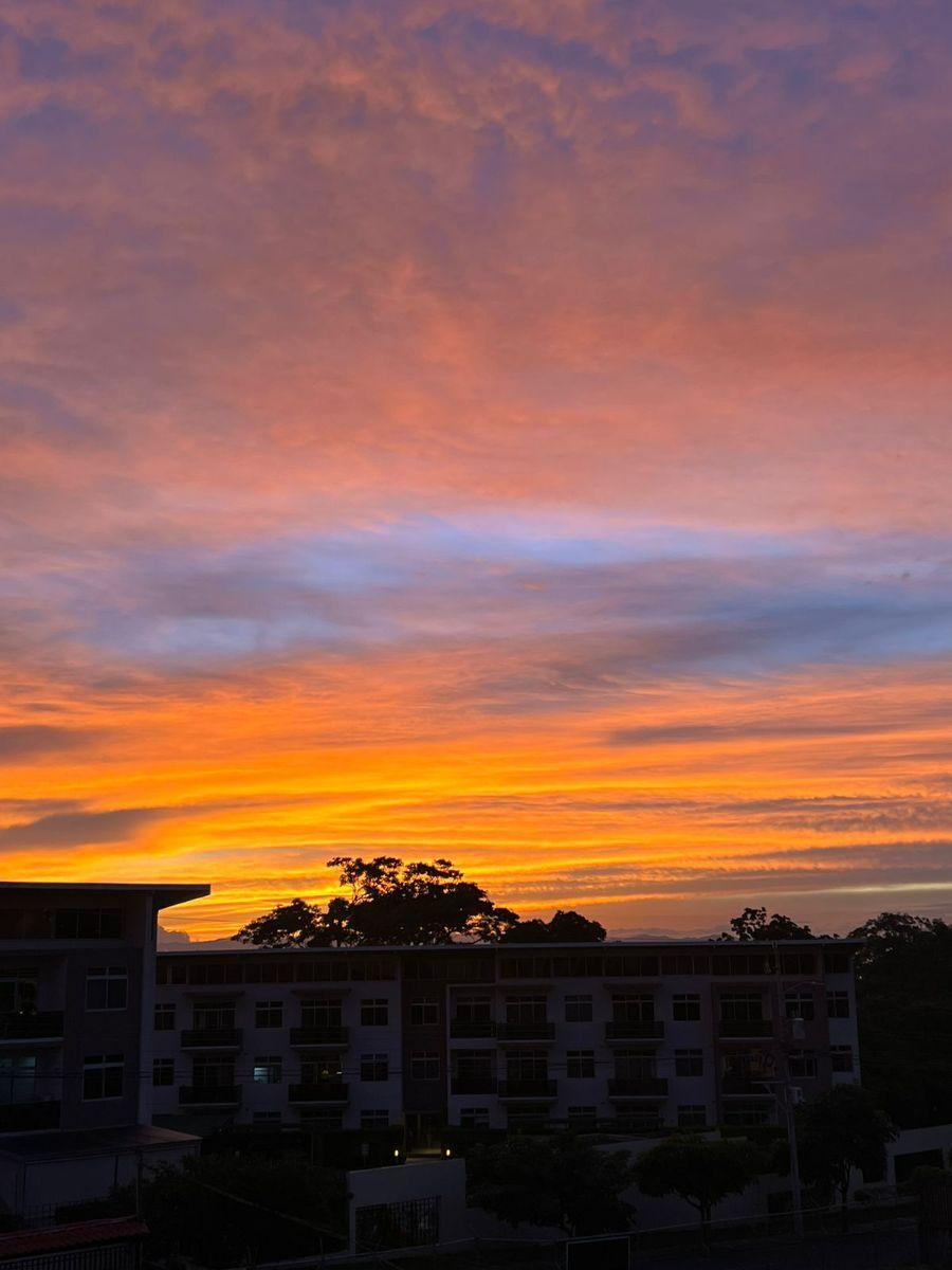 ALQUILER DE APARTAMENTO AMUEBLADO, SANTA ANA, CONDOMINIO TEMPO 