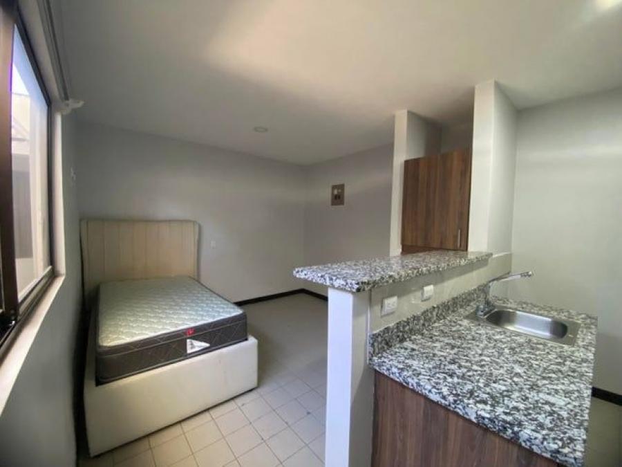 Foto Apartamento en Alquiler en Escaz, San Jos - ¢ 240.000 - APA104036 - BienesOnLine