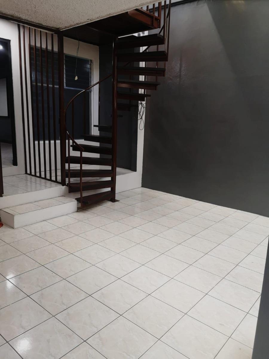 Foto Apartamento en Alquiler en Uruca, San José - ¢ 250.000 - APA105284 - BienesOnLine