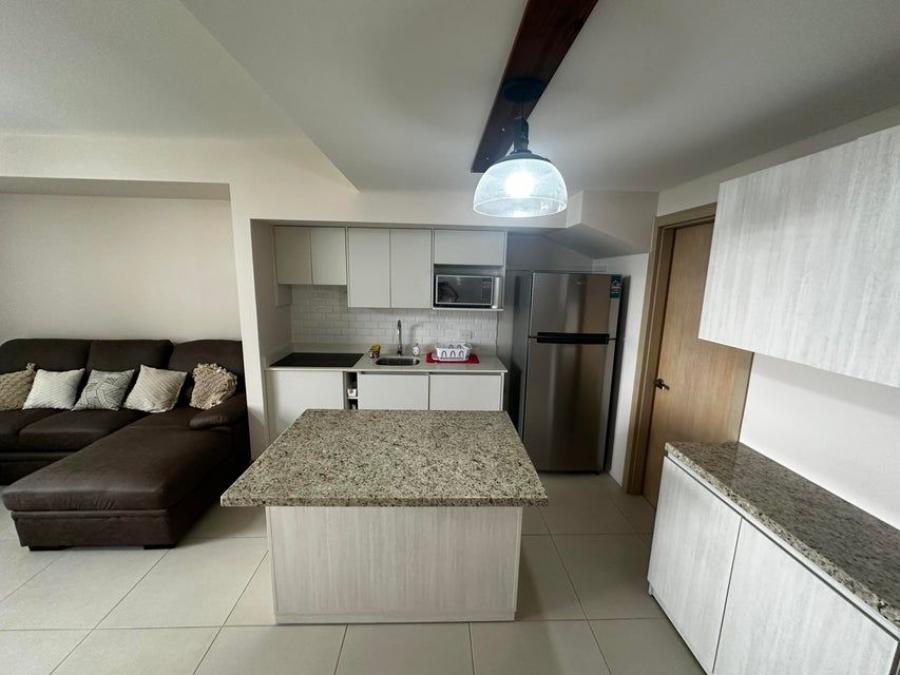 ALQUILER DE APARTAMENTO EN MONTES DE OCA PBR