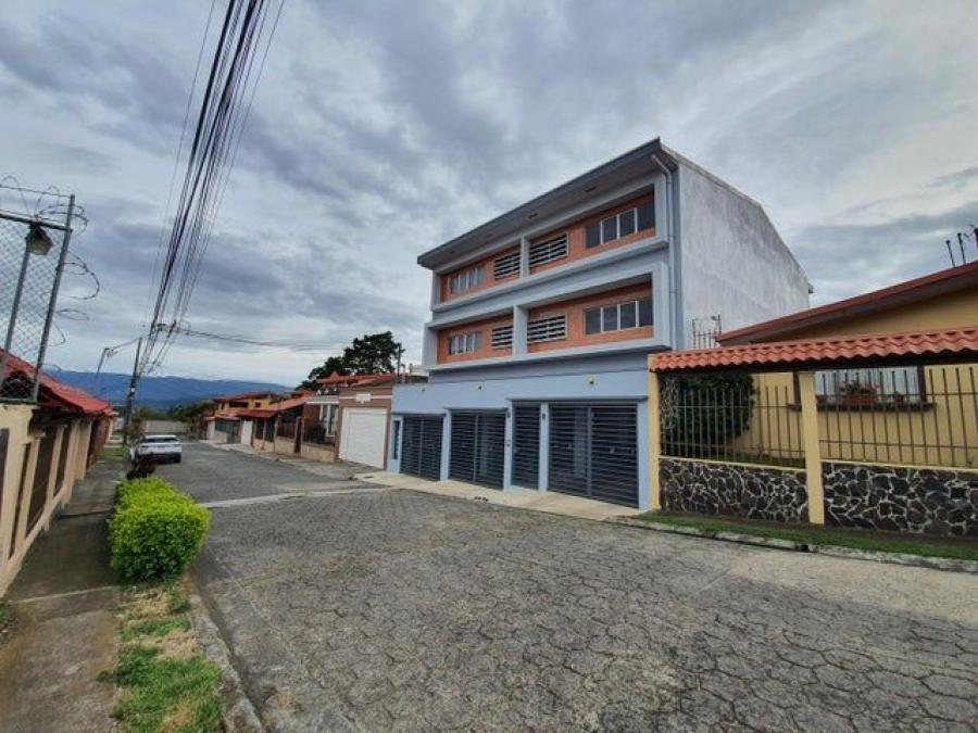 Foto Apartamento en Alquiler en Oreamuno, Cartago - U$D 1.150 - APA106425 - BienesOnLine