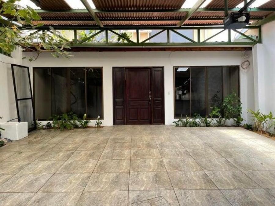 Foto Casa en Alquiler en pozos, Santa Ana, San Jos - U$D 1.200 - CAA94544 - BienesOnLine