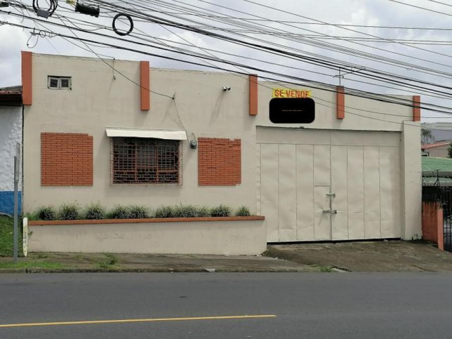 Alquiler de Local Comercial en Goicochea, San José.