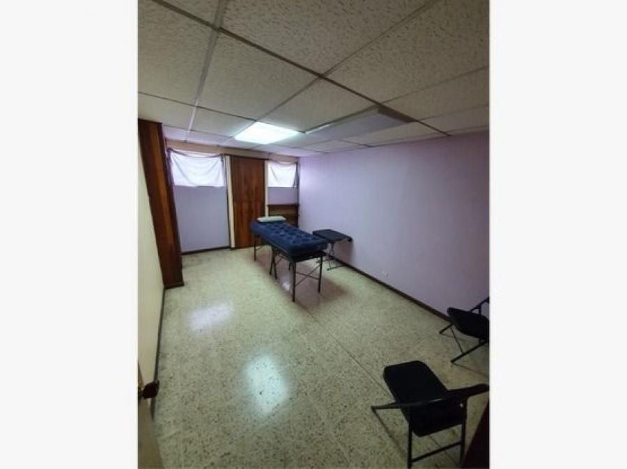 Foto Local en Alquiler en Merced, San José - ¢ 250.000 - LOA68712 - BienesOnLine