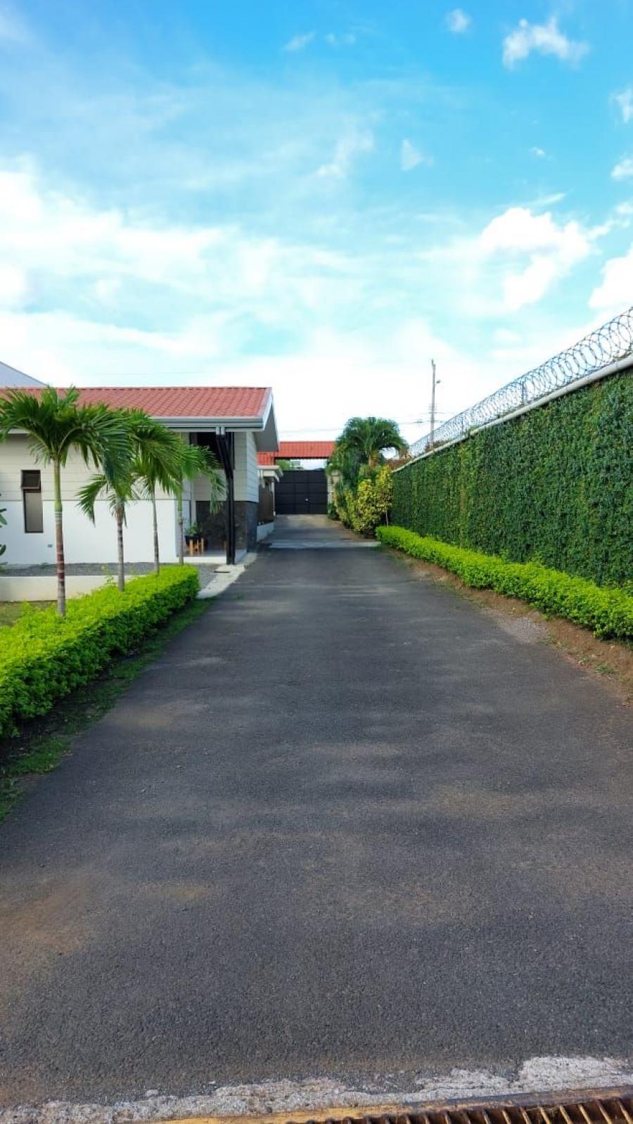 Foto Casa en Alquiler en Guácima Centro, Guácima, Alajuela - ¢ 530.000 - CAA101899 - BienesOnLine