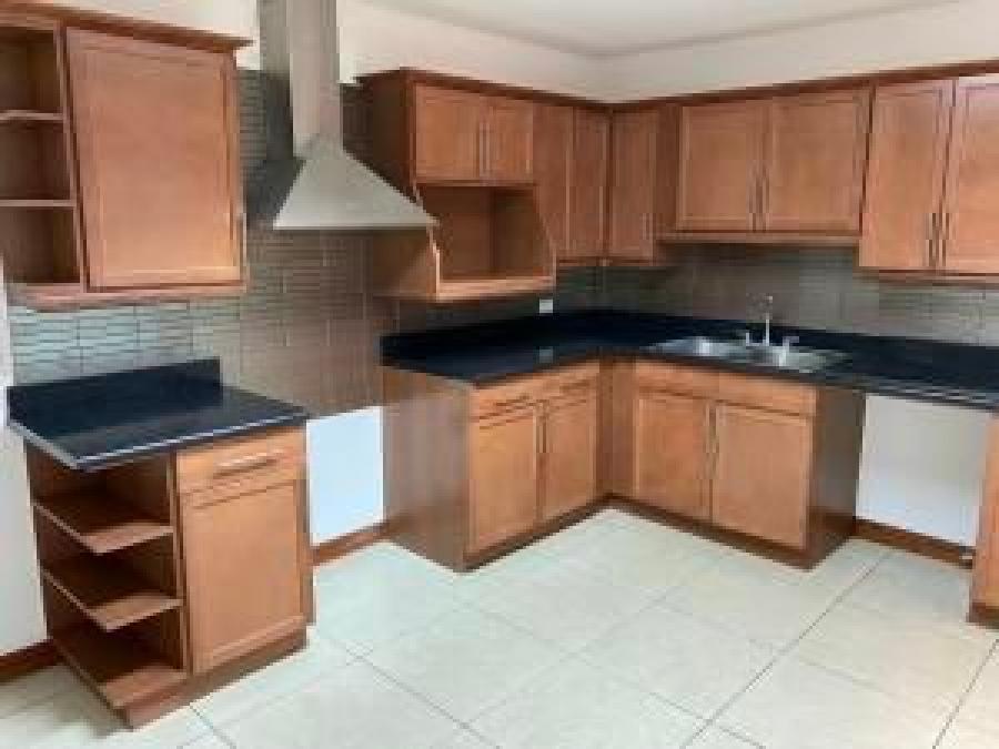 Foto Apartamento en Alquiler en Santa Ana, San Jos - U$D 2.000 - APA30094 - BienesOnLine