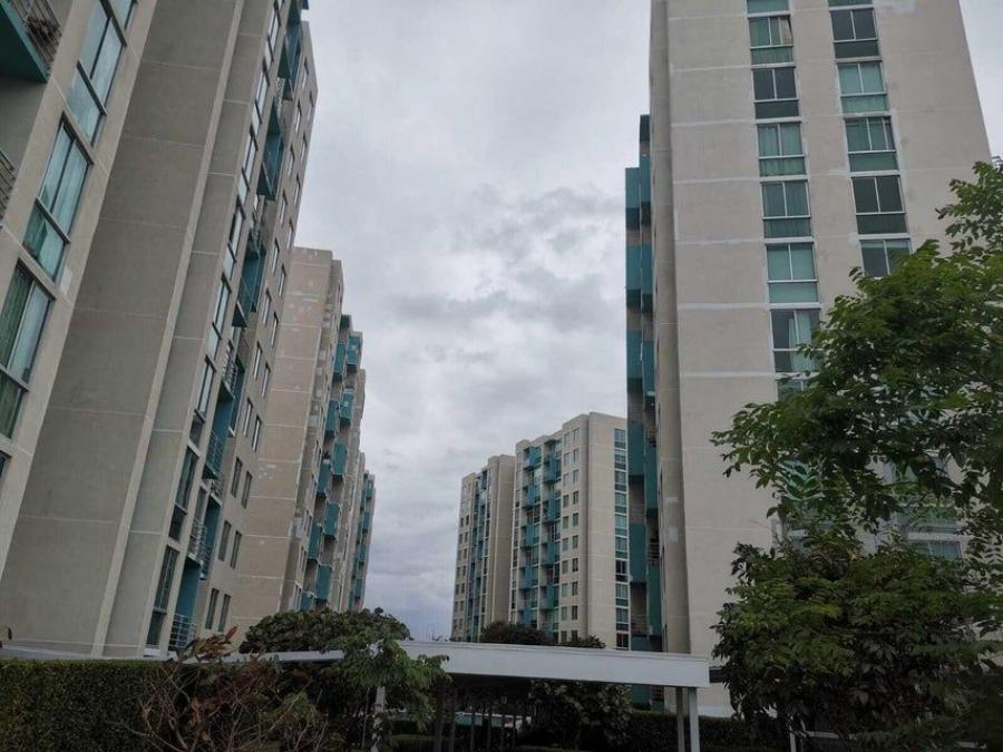 Apartamento moderno con vistas a la ciudad de San José en condominio muy seguro RAH 23-2404