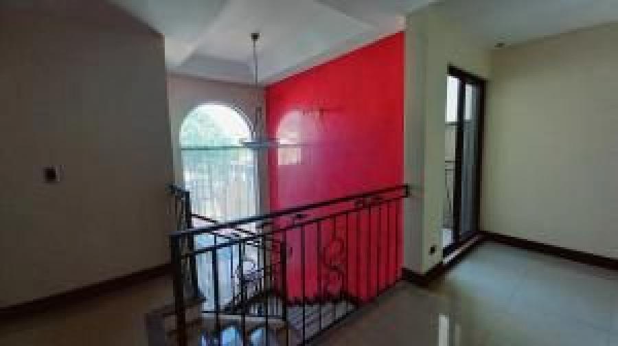 Foto Casa en Venta en Santa Ana, San José - U$D 350.000 - CAV39312 - BienesOnLine