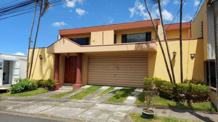 Foto Casa en Venta en El Prado, San José - U$D 405.000 - CAV79575 - BienesOnLine