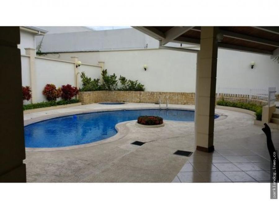 Casa alquiler en Guachipelin de Escazu, amoblada. Cod.674067