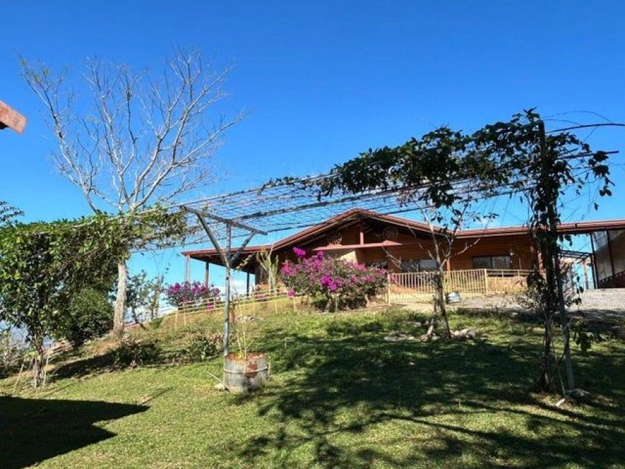 Foto Casa en Venta en Puriscal, San José - U$D 600.000 - CAV102186 - BienesOnLine