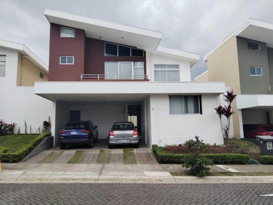 Foto Casa en Venta en Sabanilla, Montes de Oca, San Jos - U$D 450.000 - CAV99375 - BienesOnLine