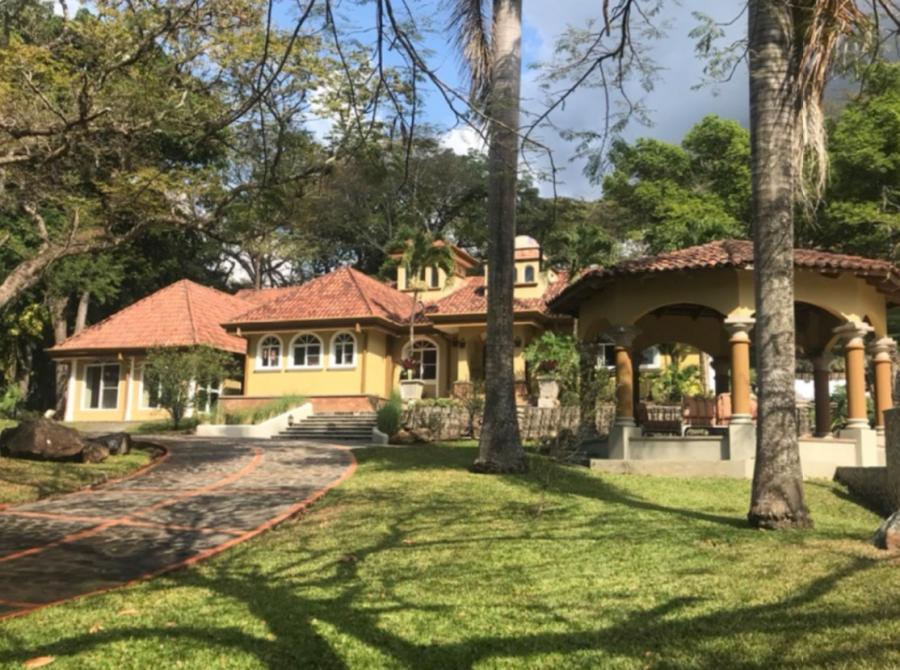 Foto Casa en Venta en Garita, Alajuela - U$D 2.000.000 - CAV101590 - BienesOnLine