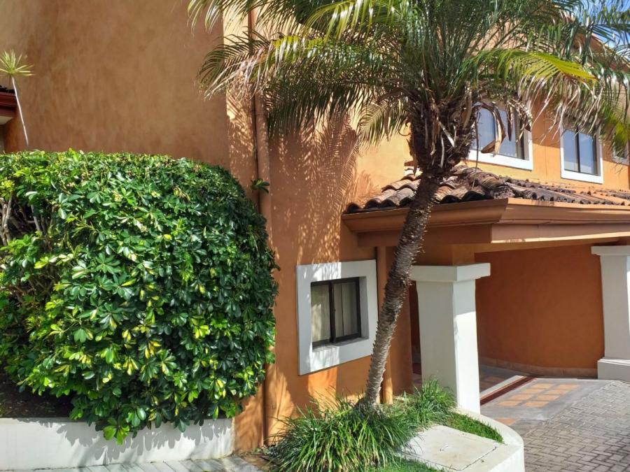 Foto Casa en Venta en Escaz, San Jos - U$D 239.500 - CAV54756 - BienesOnLine