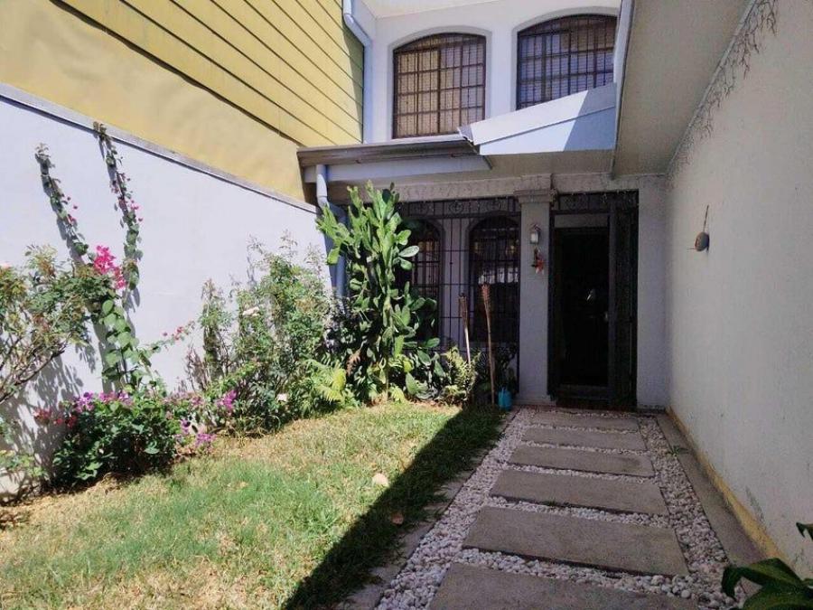 Foto Casa en Alquiler en San Pablo, Heredia - U$D 2.000 - CAA93413 - BienesOnLine