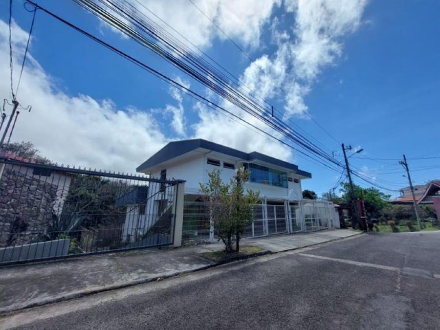 CASA EN CONDOMINIO SAN ISIDRO DE HEREDIA CL22-1896