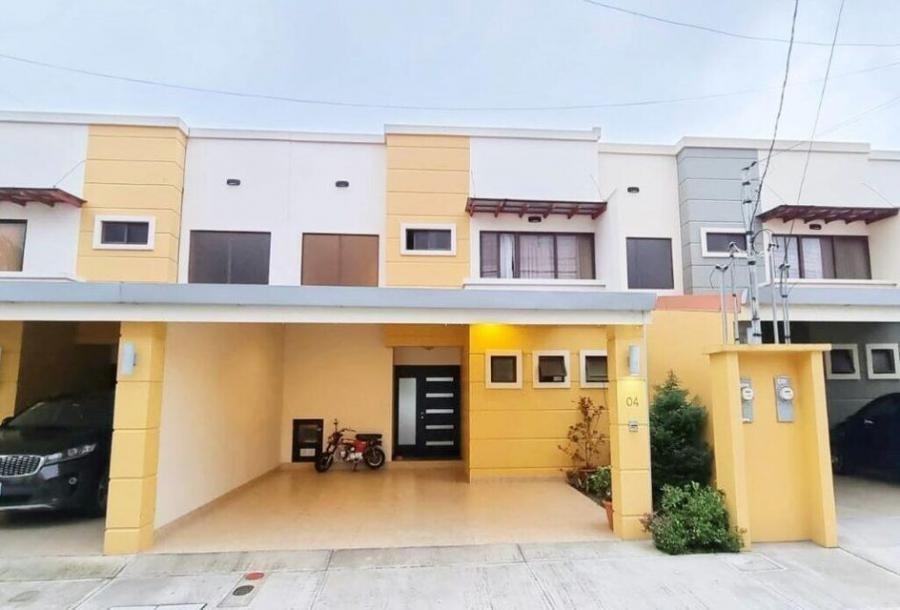 Casa en condominio ubicado en El Carmen de Guadalupe RAH 221014