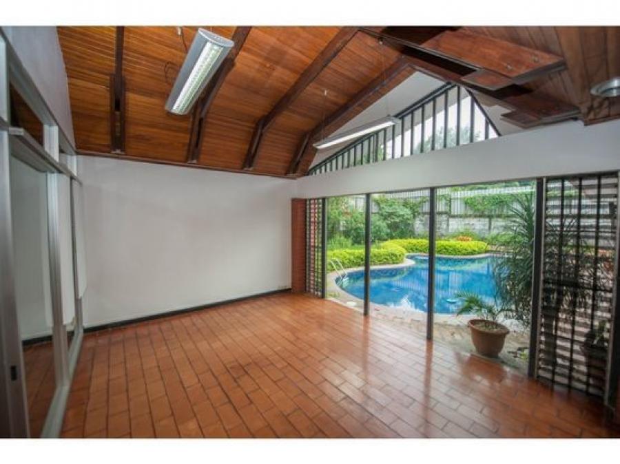 Foto Casa en Venta en Alajuela, Alajuela - U$D 550.000 - CAV108106 - BienesOnLine