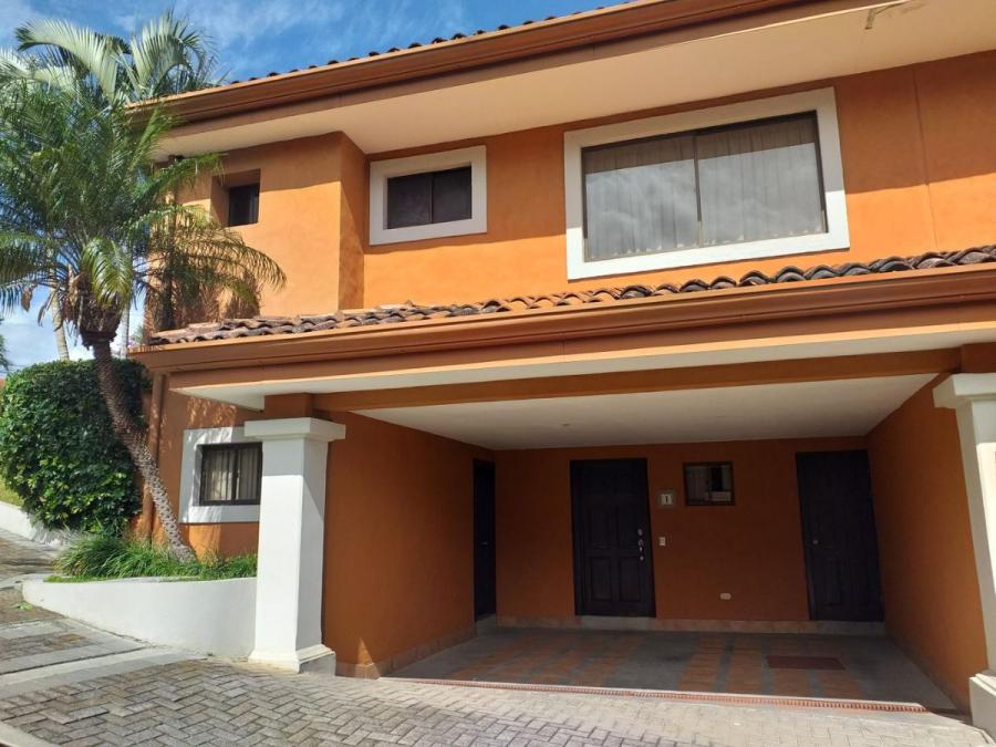 Foto Casa en Venta en Escaz, San Jos - U$D 249.000 - CAV40366 - BienesOnLine