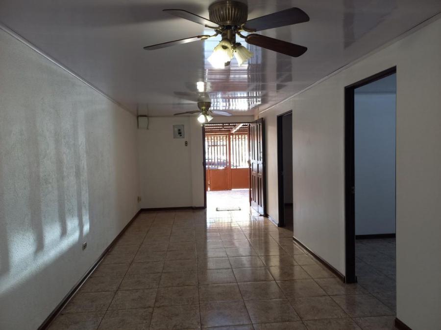 Casa en Venta con 3 Dormitorios La Unión, Cartago