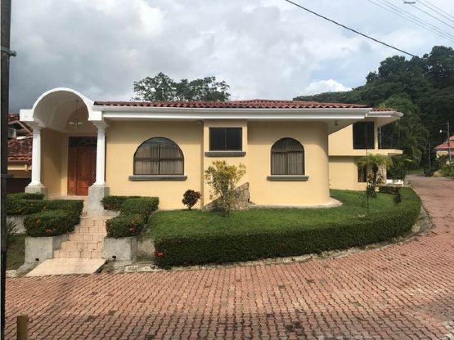 Foto Casa en Venta en Garabito, Puntarenas - U$D 480.000 - CAV108107 - BienesOnLine