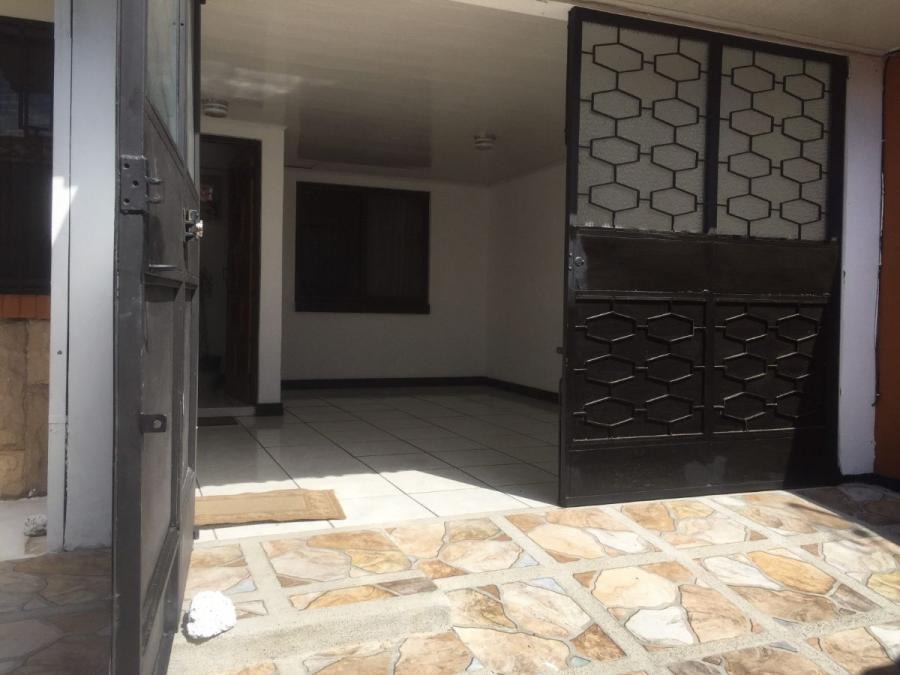 Foto Casa en Venta en Mercedes, Heredia - ¢ 130.000.000 - CAV105204 - BienesOnLine