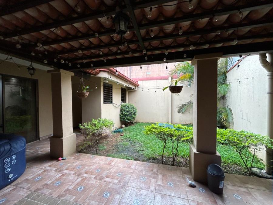 CASA EN VENTA EN SAN FRANCISCO DE HEREDIA