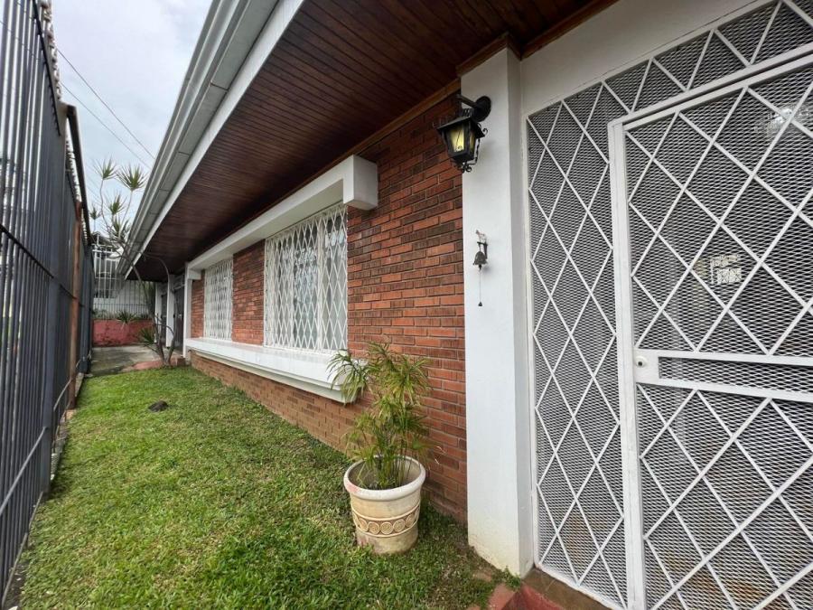 Casa en Venta en Alajuela Centro. RAH 23-945