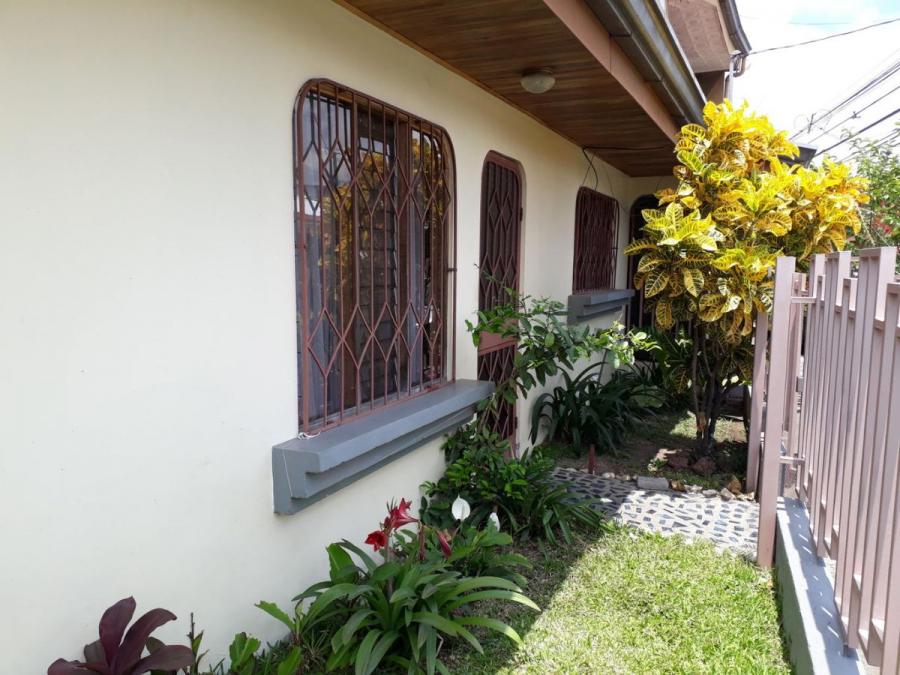 Casa en Venta en Alajuela RAH #222357