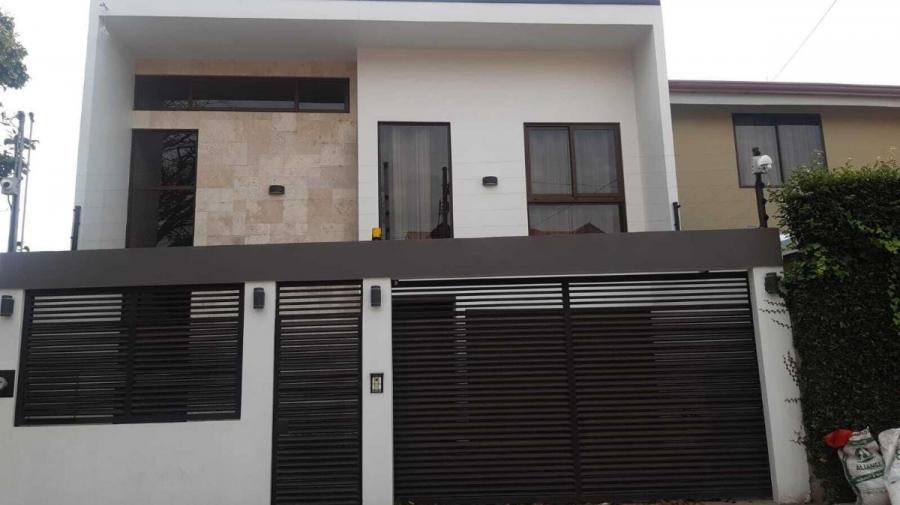 Foto Casa en Venta en Escaz, San Jos - U$D 215.000 - CAV54312 - BienesOnLine