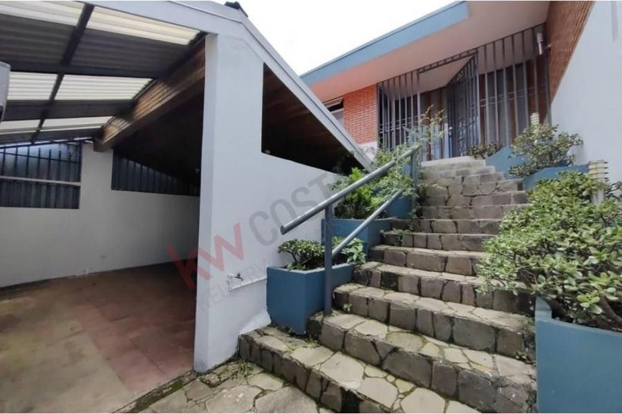 Foto Casa en Venta en Moravia, San Jos - U$D 400.000 - CAV100357 - BienesOnLine