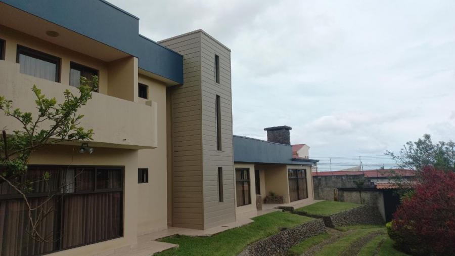 Foto Casa en Venta en Mata de Platano, San José - U$D 295.000 - CAV61739 - BienesOnLine